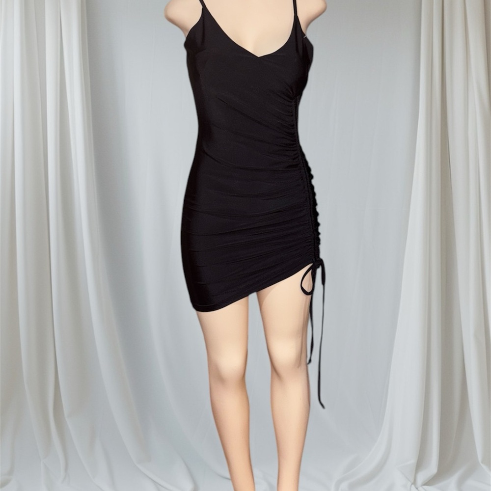 E.L.H STUDIO size medium Elegant Black Ruched Dress